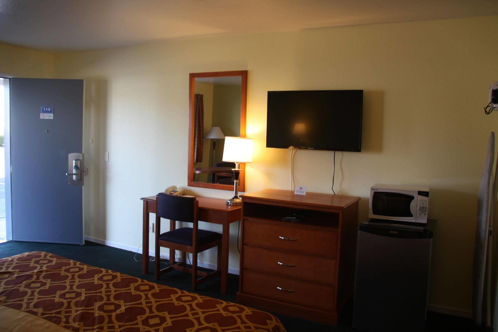 Americas Best Value Inn Santa Rosa Exterior foto